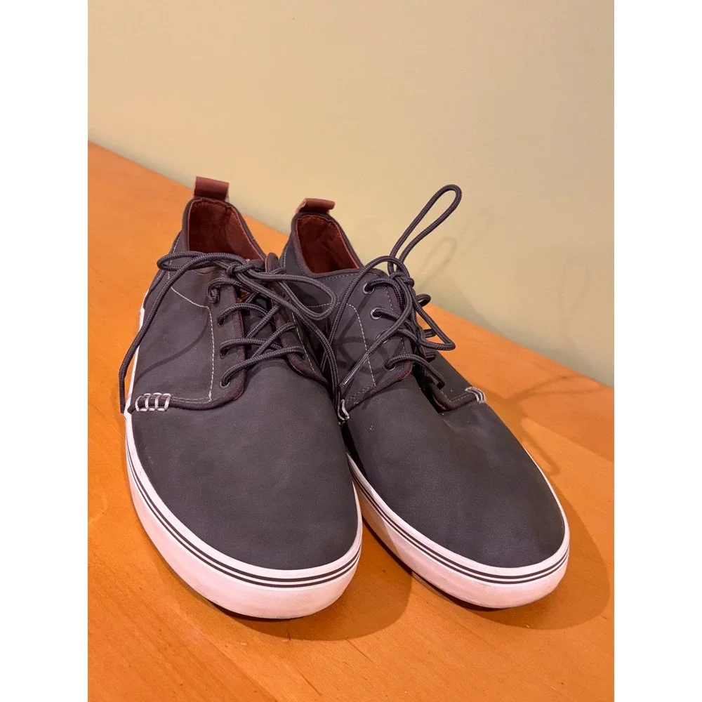 Goodfellow & Co Mens Low Top Sneakers Charcoal Gray EUC Size 11.5